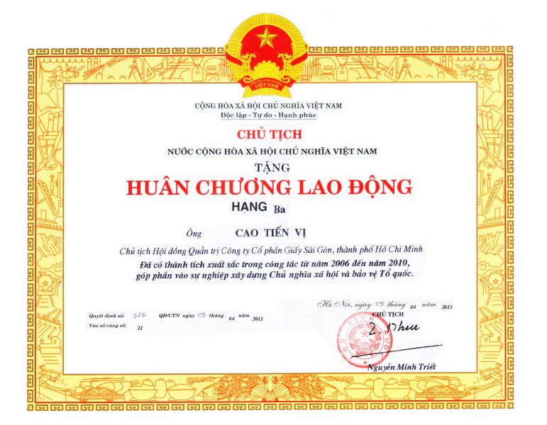 Huân chương lao động Hạng Ba cho ông Cao Tiến Vị - Chủ tịch HĐQT Công ty SGP